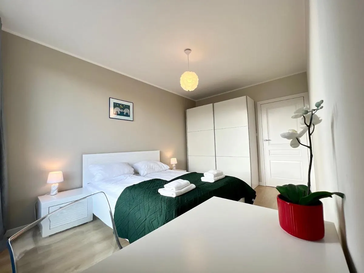 Apartamenty Garnizon Q4Apartments 格但斯克 0*,  波兰