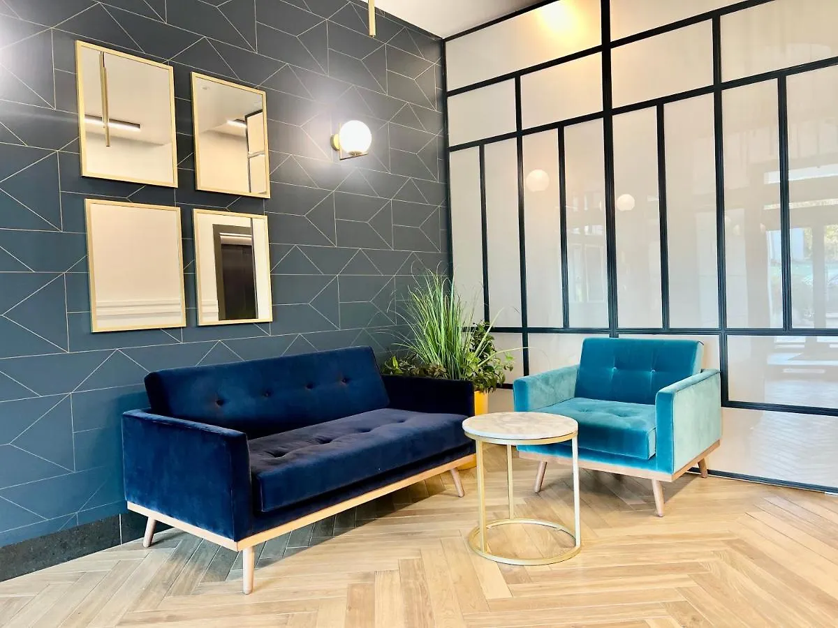 Apartamenty Garnizon Q4Apartments 格但斯克 0*,